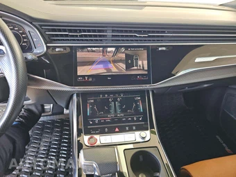 2021 Audi RS Q8 – miniatura 10