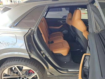 2021 Audi RS Q8 – miniatura 16