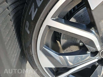 2021 Audi RS Q8 – miniatura 23