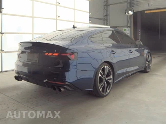 2021 Audi S5 Sportback Premium Plus Hatchback – miniatura 4