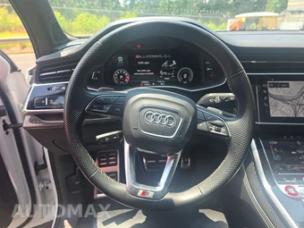 2021 Audi SQ7 Prestige – miniatura 10