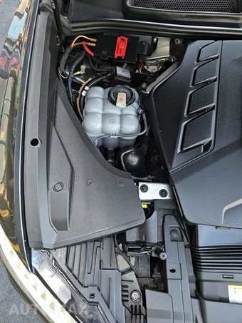 2021 Audi SQ8 Prestige – miniatura 27