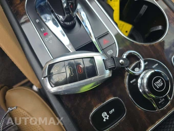 2021 Bentley Bentayga Hybrid - miniatura 5