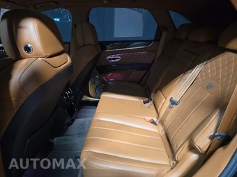 2021 Bentley Bentayga V8 First Edition - miniatura 13