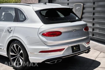 2021 Bentley Bentayga V8 - miniatura 10