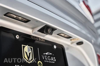 2021 Bentley Bentayga V8 - miniatura 13