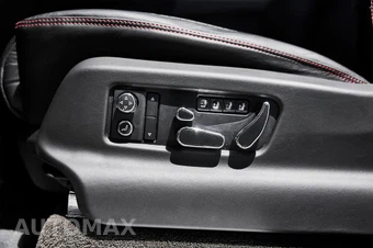 2021 Bentley Bentayga V8 - miniatura 35