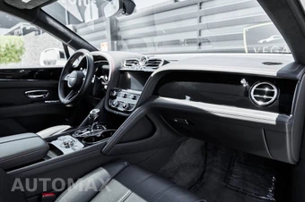 2021 Bentley Bentayga V8 - miniatura 39