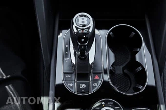 2021 Bentley Bentayga V8 - miniatura 67