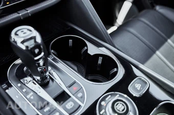 2021 Bentley Bentayga V8 - miniatura 70