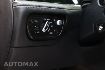 2021 Bentley Bentayga V8 - miniatura 15