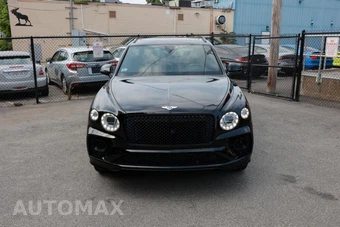 2021 Bentley Bentayga V8 - miniatura 3
