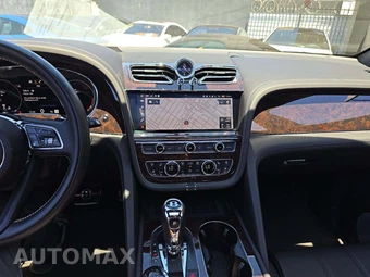 2021 Bentley Bentayga V8 - miniatura 10