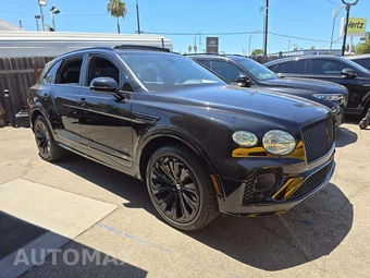 2021 Bentley Bentayga V8 - miniatura 4