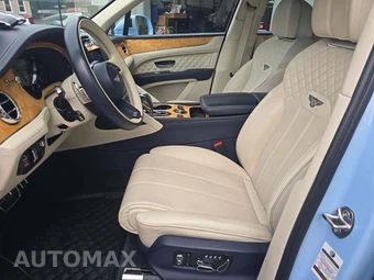 2021 Bentley Bentayga V8 - miniatura 3