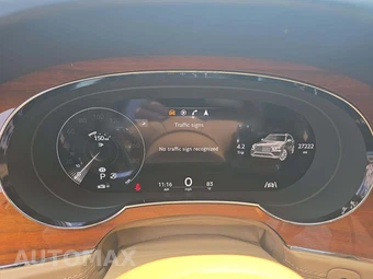 2021 Bentley Bentayga V8 - miniatura 6