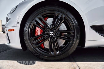 2021 Bentley Continental GT V8 - miniatura 3
