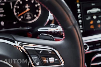 2021 Bentley Continental GT V8 - miniatura 40