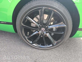 2021 Bentley Continental GTC V8 - miniatura 21