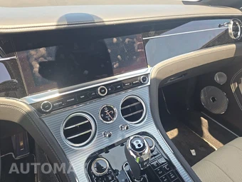 2021 Bentley Continental GTC V8 - miniatura 11