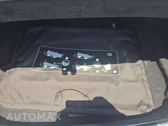 2021 Bentley Continental GTC V8 - miniatura 16