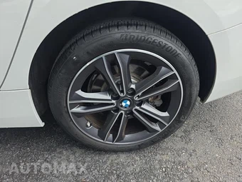 2021 BMW 2 Series Gran Coupe 228i xDrive Sedan - miniatura 11