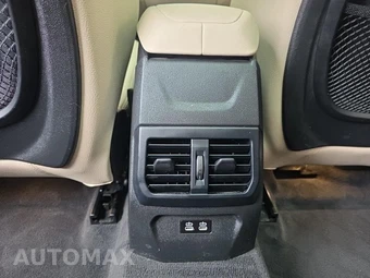 2021 BMW 2 Series Gran Coupe 228i xDrive Sedan - miniatura 26