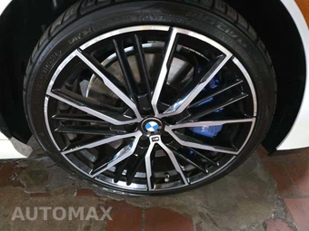 2021 BMW 2 Series Gran Coupe M235i xDrive Sedan - miniatura 21