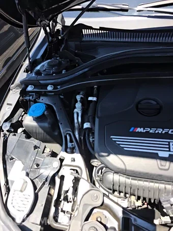 2021 BMW 2 Series Gran Coupe M235i xDrive Sedan - miniatura 22