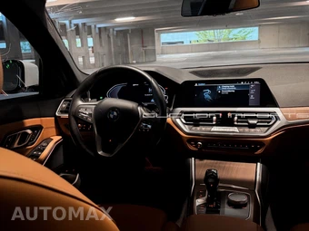 2021 BMW 3 Series Sedan 330e - miniatura 28
