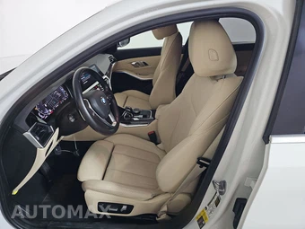 2021 BMW 3 Series Sedan 330e - miniatura 7