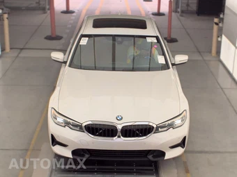 2021 BMW 3 Series Sedan 330e - miniatura 2