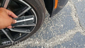 2021 BMW 3 Series Sedan 330e xDrive - miniatura 19