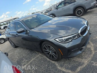 2021 BMW 3 Series Sedan 330e xDrive - miniatura 3