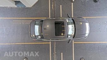2021 BMW 3 Series Sedan 330e xDrive - miniatura 18