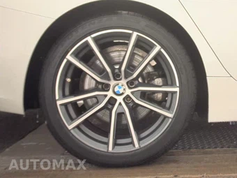 2021 BMW 3 Series Sedan 330e xDrive - miniatura 11