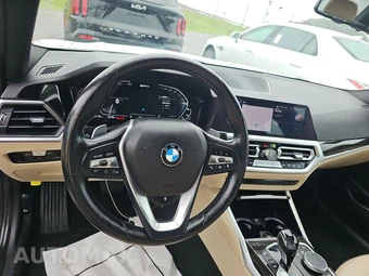 2021 BMW 3 Series Sedan 330e xDrive - miniatura 17