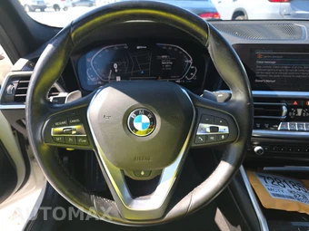 2021 BMW 3 Series Sedan 330e xDrive - miniatura 10