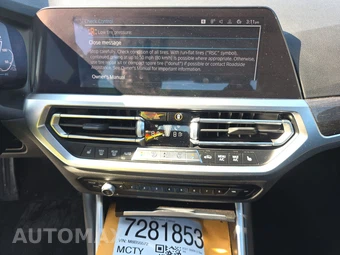 2021 BMW 3 Series Sedan 330e xDrive - miniatura 11