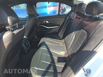 2021 BMW 3 Series Sedan 330e xDrive - miniatura 13