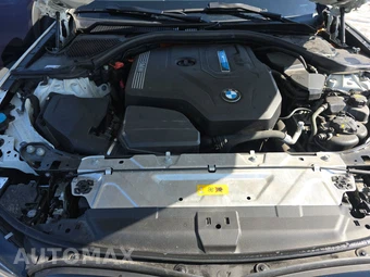 2021 BMW 3 Series Sedan 330e xDrive - miniatura 15