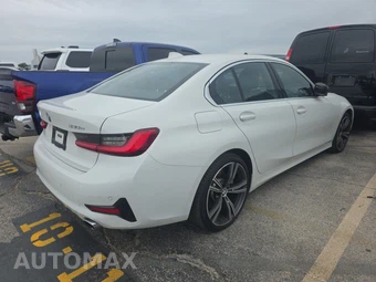 2021 BMW 3 Series Sedan 330e xDrive - miniatura 4