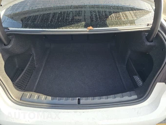2021 BMW 3 Series Sedan 330i - miniatura 16