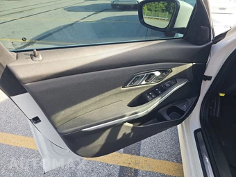 2021 BMW 3 Series Sedan 330i - miniatura 9