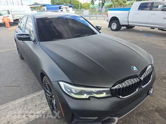 2021 BMW 3 Series Sedan 330i - miniatura 3