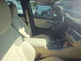2021 BMW 3 Series Sedan 330i - miniatura 8
