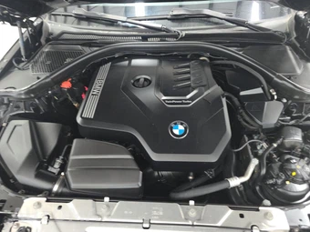 2021 BMW 3 Series Sedan 330i - miniatura 15