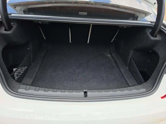 2021 BMW 3 Series Sedan 330i M SPORT LINE - miniatura 14