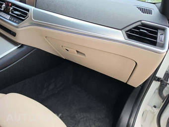 2021 BMW 3 Series Sedan 330i M SPORT LINE - miniatura 19