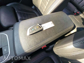 2021 BMW 3 Series Sedan 330i M SPORT LINE - miniatura 8